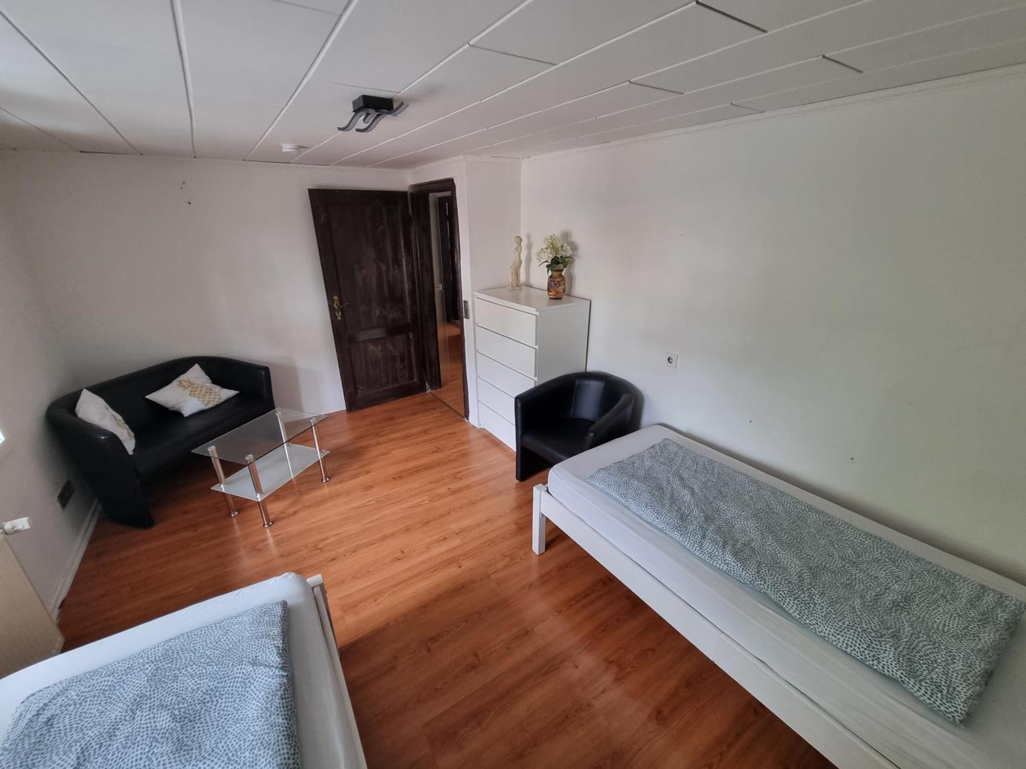 Ferienwohnung/Monteurwohnung Im Herzen Von Ahnatal Exteriér fotografie